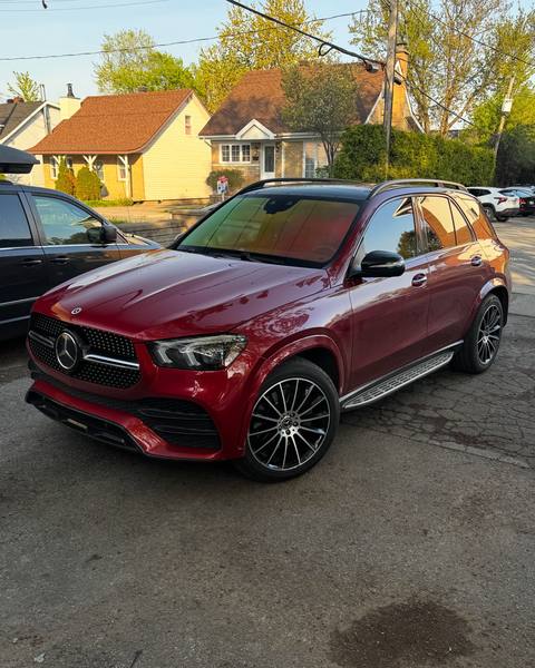 Red Mercedes-Benz GLE with tinted windows, KAMO Tints Laval